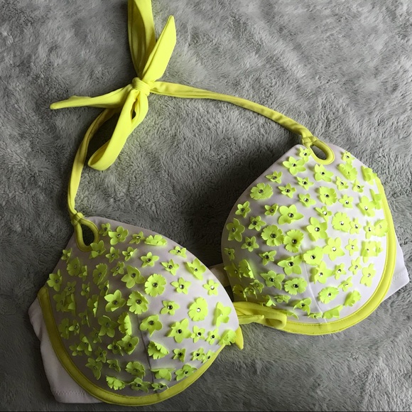 Victoria's Secret Other - Victoria's Secret Push Up Bra Bikini Swim Top